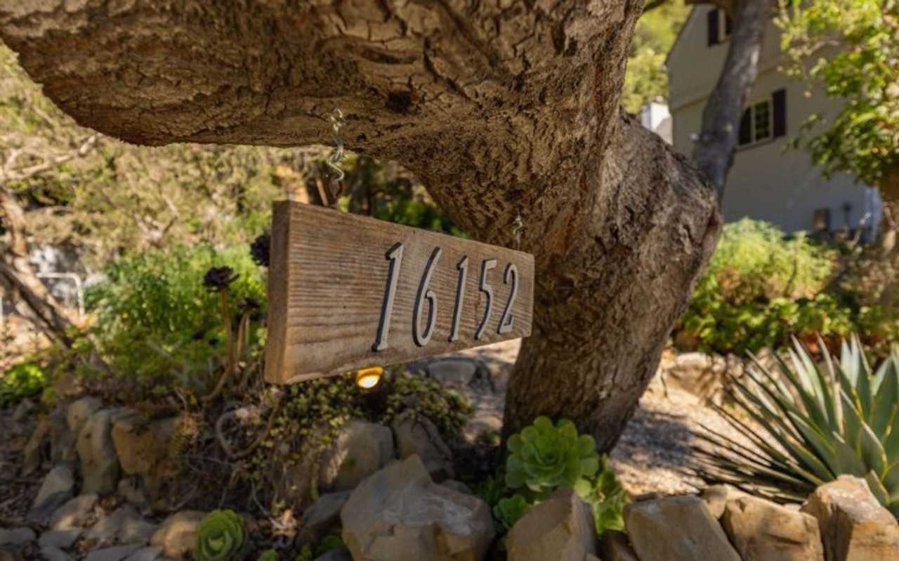 16152 Maricopa Hwy - Photo 4 of 26