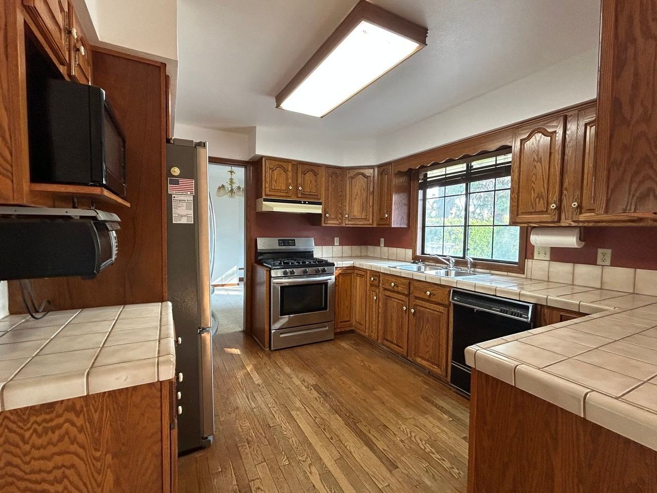 12334 Craig Ave - Photo 6 of 22