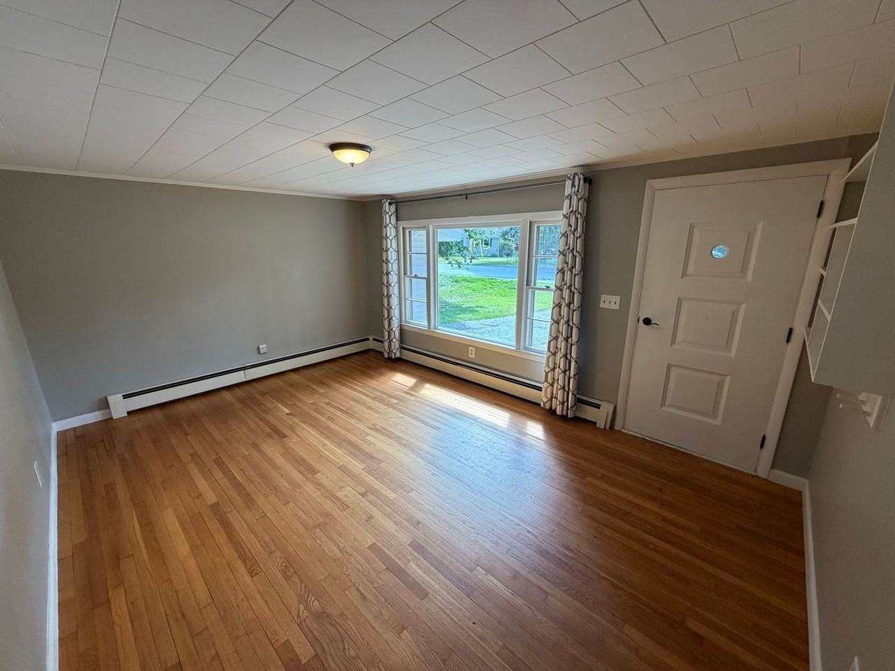 164 Mayo Rd - Photo 2 of 26