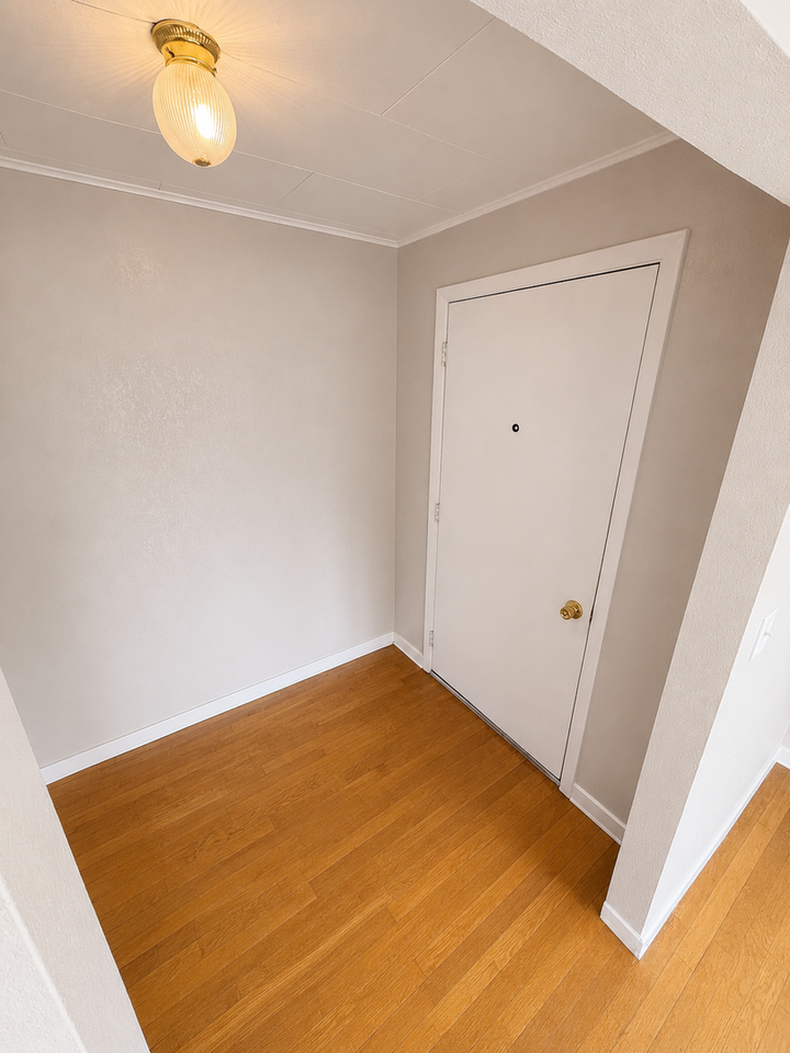 540 10th St #A - Photo 2 of 21
