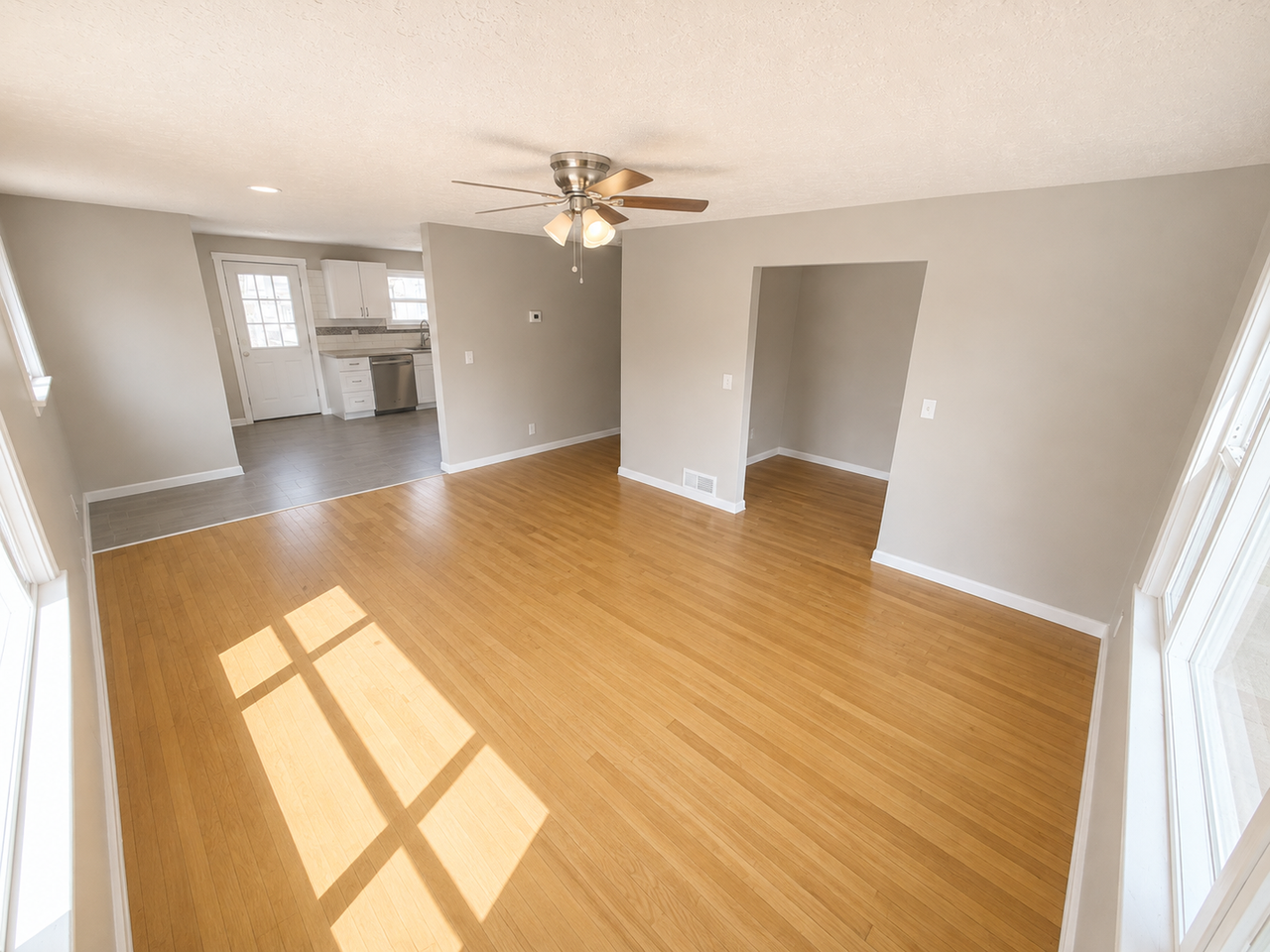 540 10th St #A - Photo 6 of 21