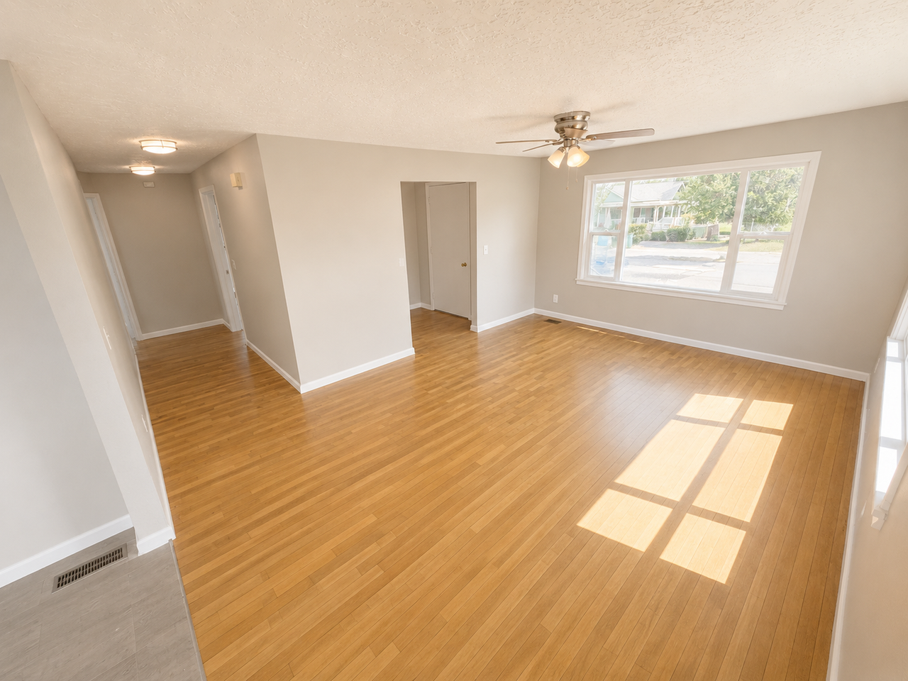 540 10th St #A - Photo 7 of 21