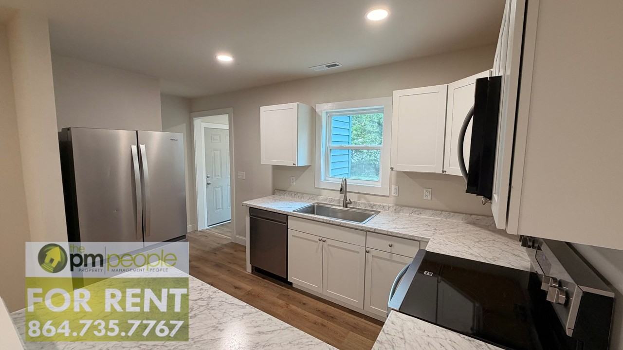 30 Broad Vista Blvd - Photo 2 of 32