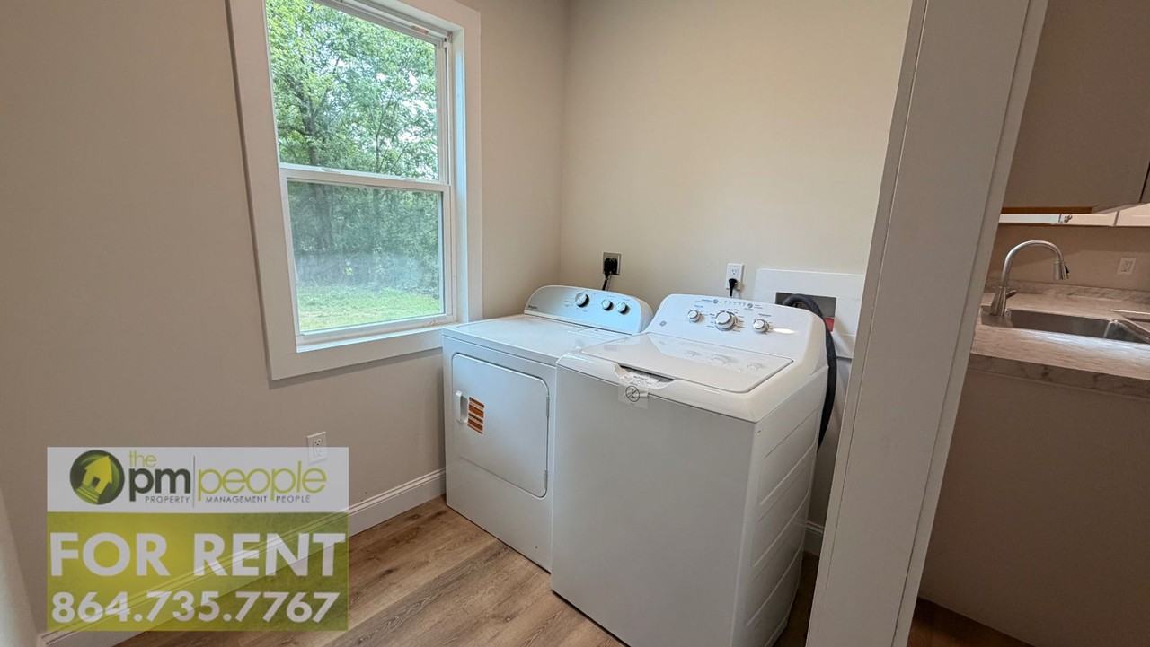 30 Broad Vista Blvd - Photo 4 of 32