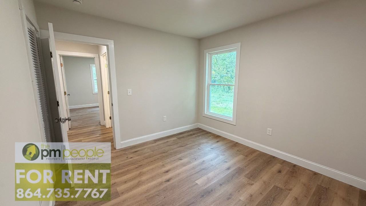 30 Broad Vista Blvd - Photo 5 of 32