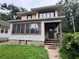 1571 34th Ave - Photo 1 of 1