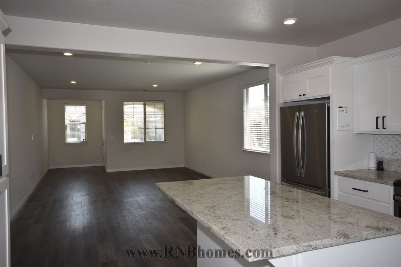 5033 Fitzwilliam St - Photo 6 of 18