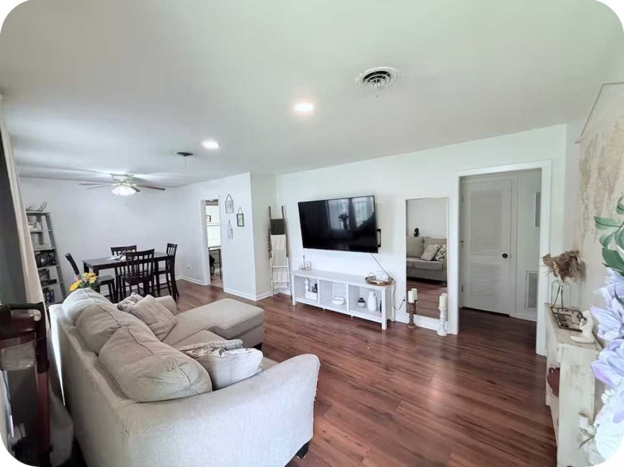 924 Stoneykirk Dr - Photo 5 of 13