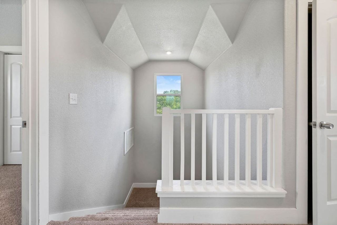 3510 Cactus Trl - Photo 2 of 21