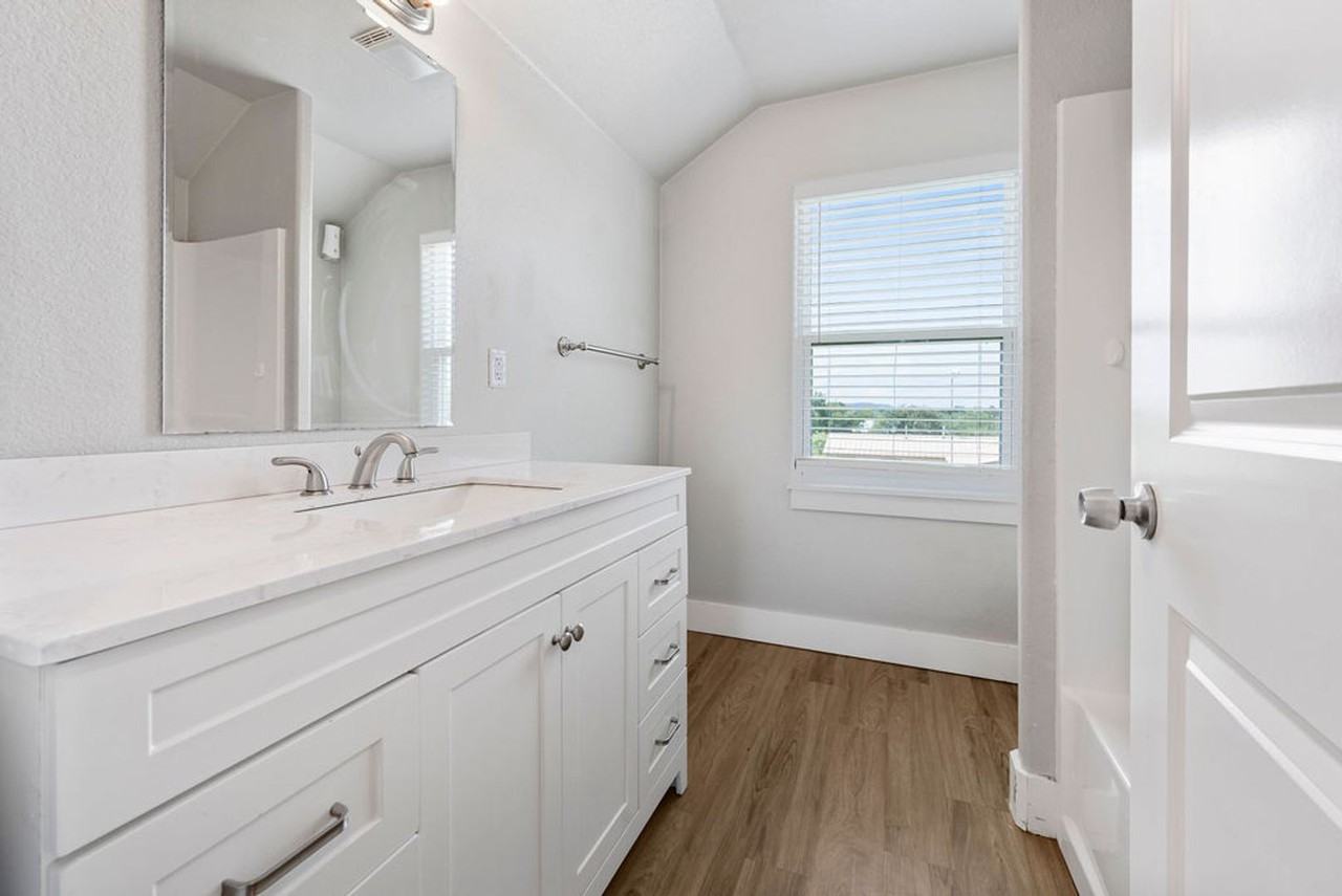 3510 Cactus Trl - Photo 5 of 21