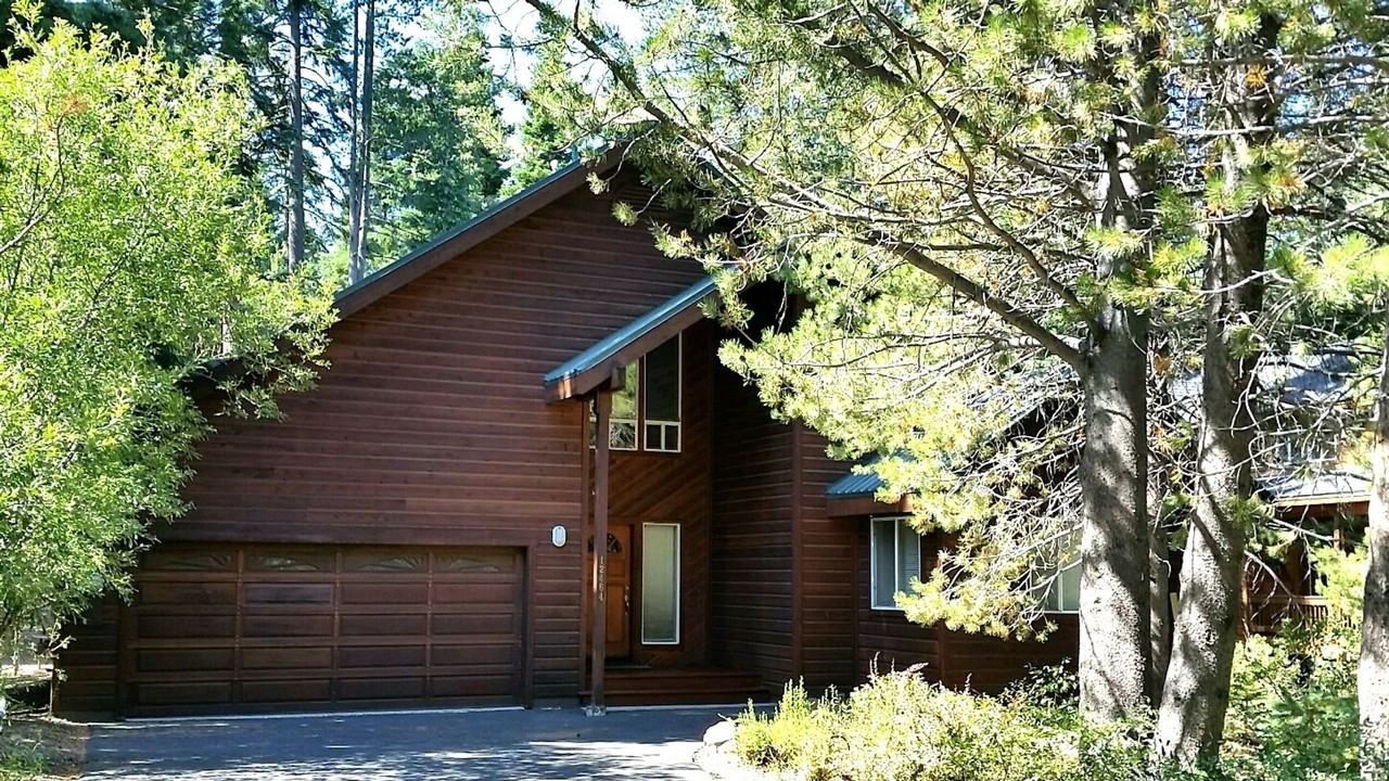12464 Greenleaf Way