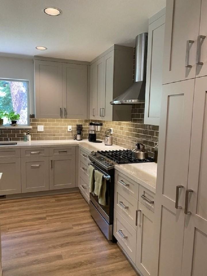 12464 Greenleaf Way - Photo 5 of 14