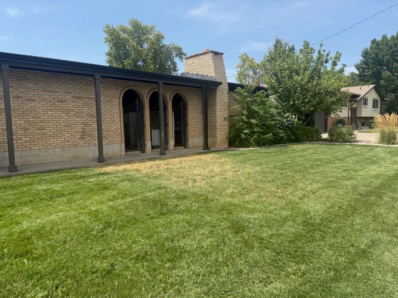 1622 W 1000 S - Photo 4 of 9
