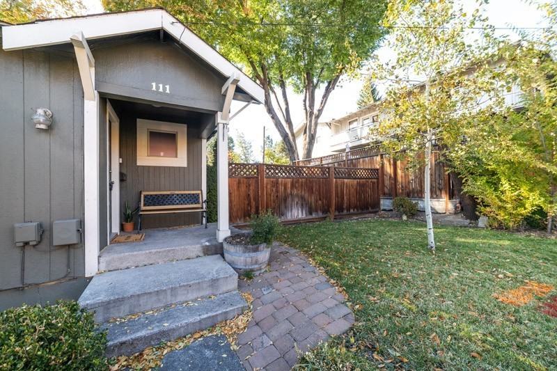 111 Nw Bond St - Photo 2 of 16