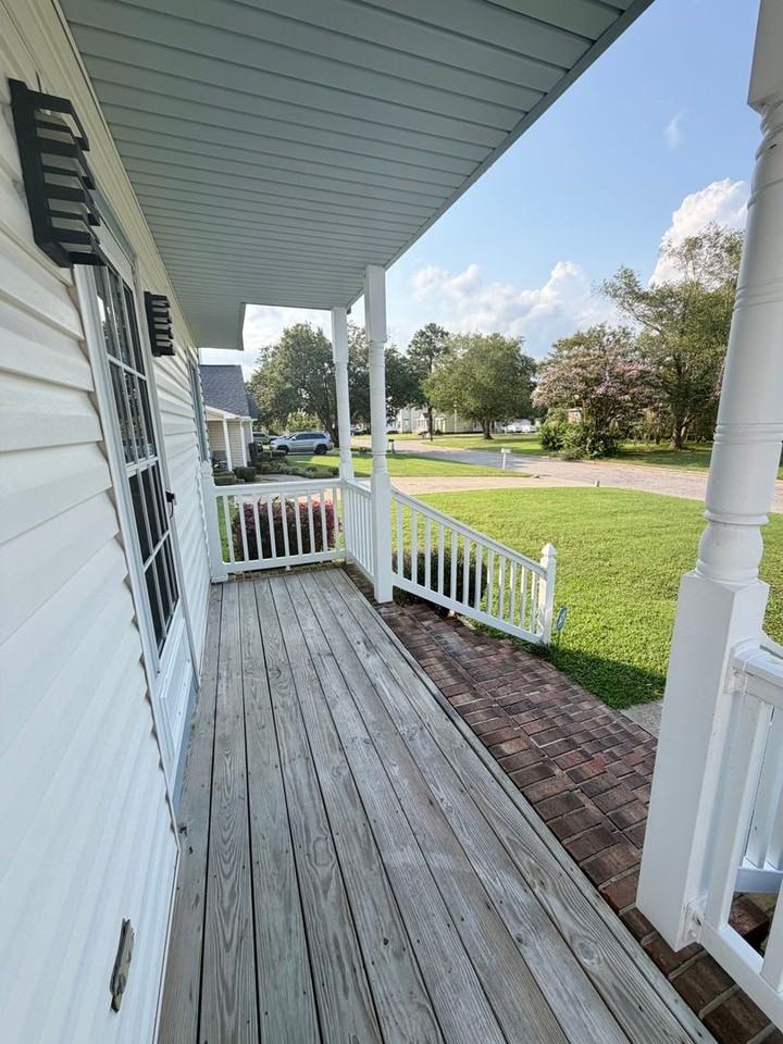 2421 Sexton Rd - Photo 4 of 37