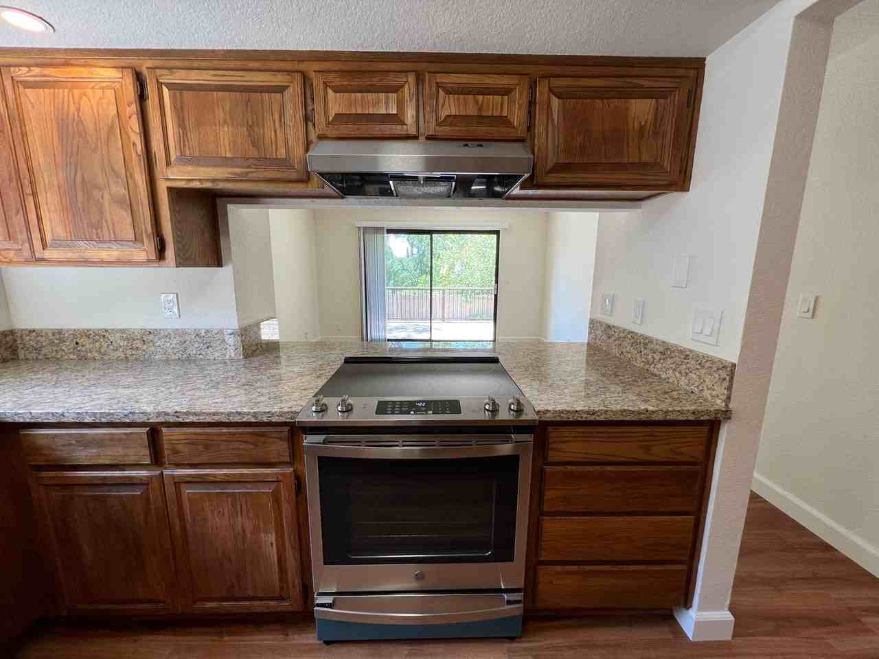 8654 Thelen Ct - Photo 7 of 22