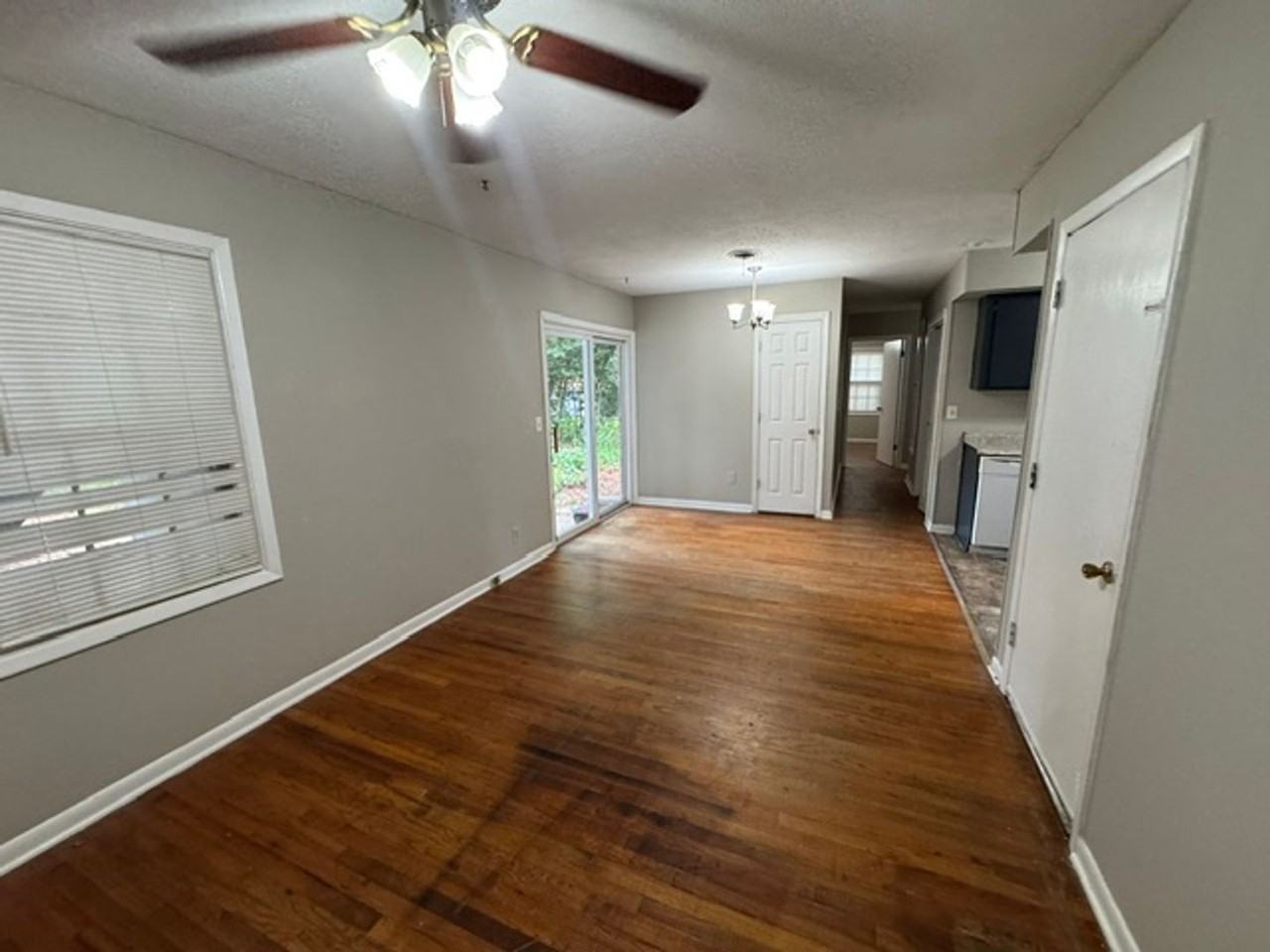1444 Waccamaw Dr - Photo 4 of 19