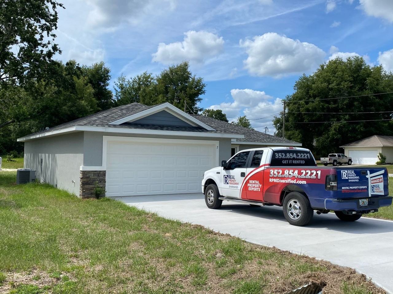 2 Juniper Way Ln - Photo 2 of 33