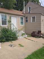 429 1/2 S Garfield Ave - Photo 1 of 1