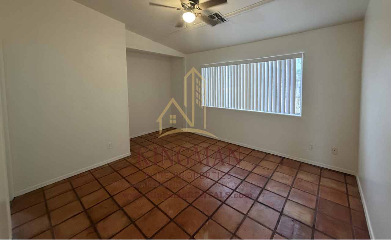 2627 Wallapai Ave