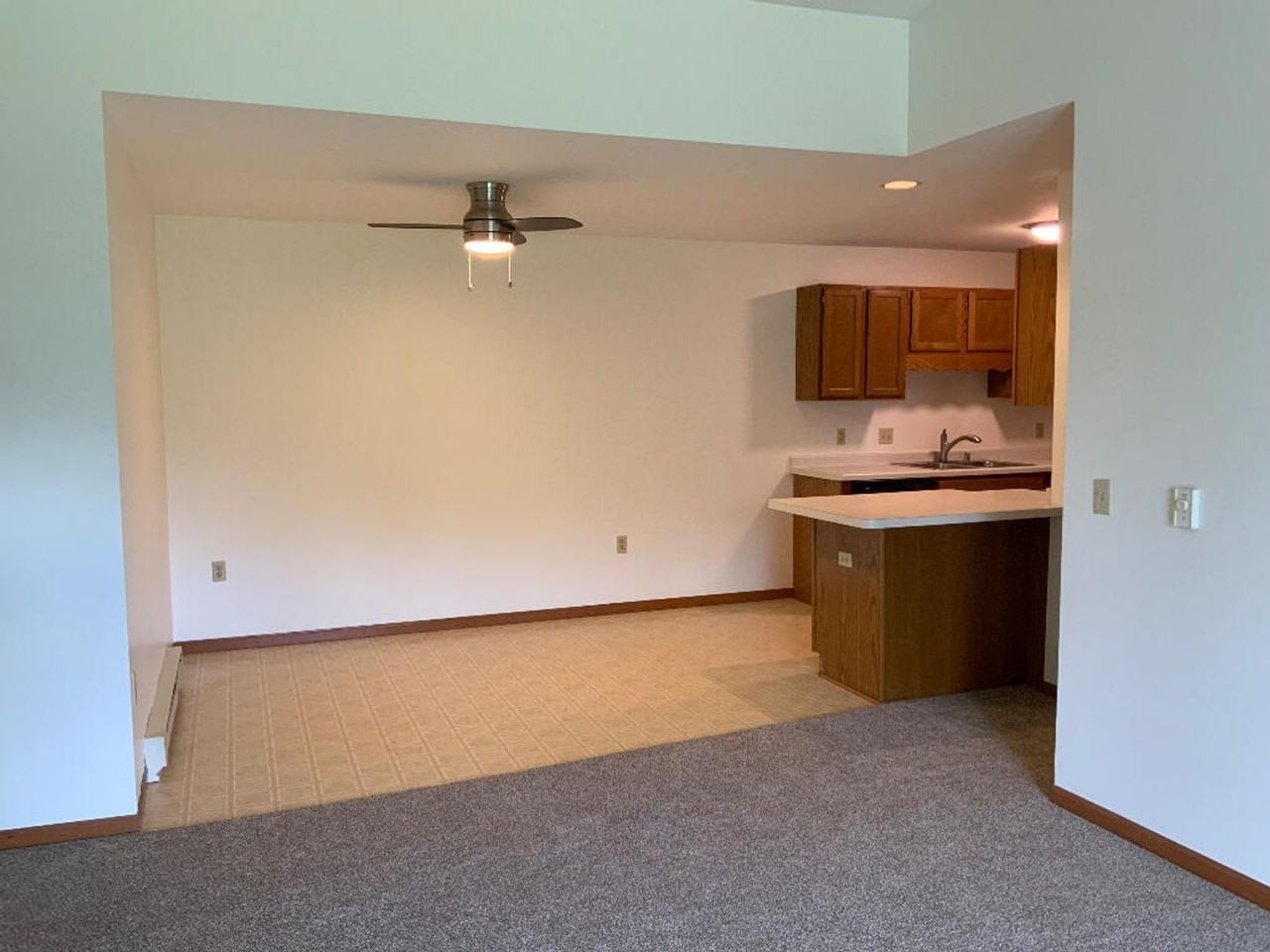 264 Minz Park Cir #4 - Photo 5 of 15