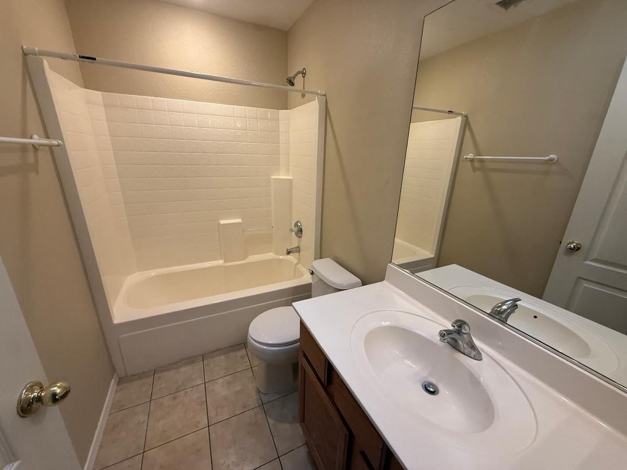 24642 N 36th Ave - Photo 4 of 21