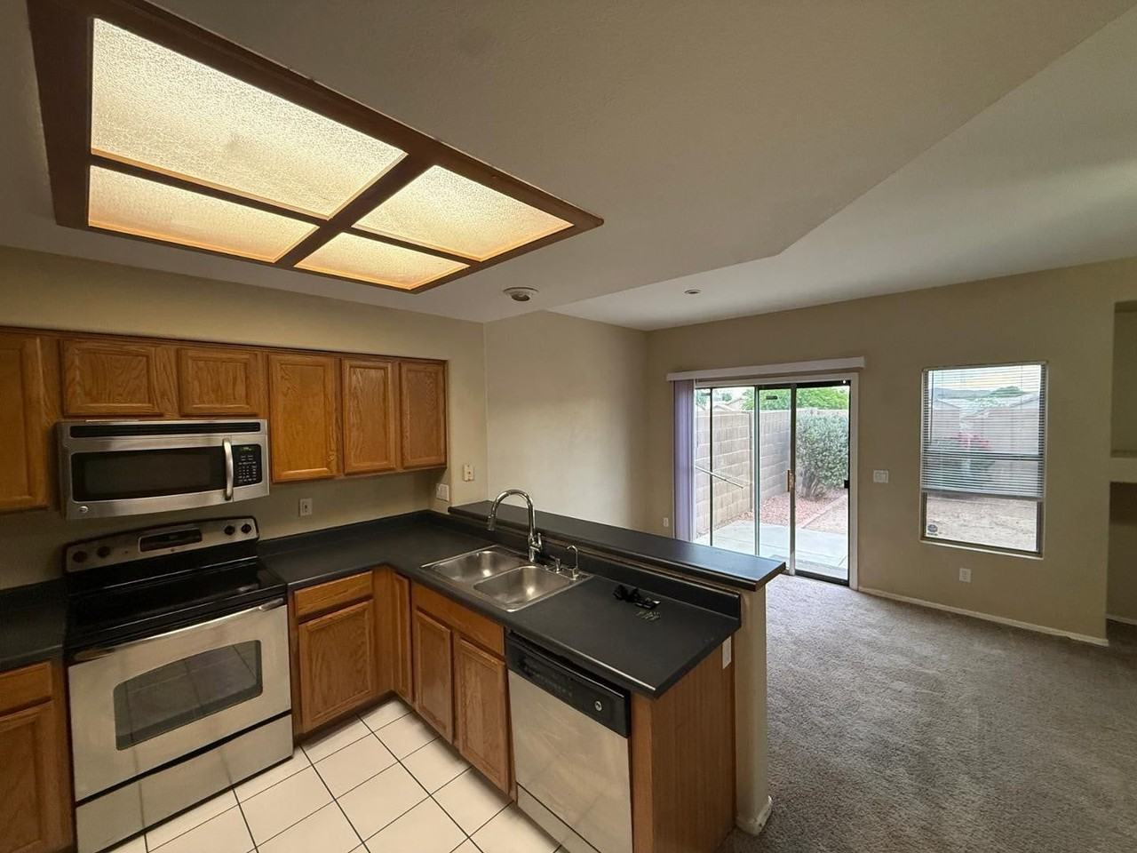 24642 N 36th Ave - Photo 7 of 21