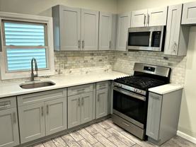 546 Livingston St - Photo 1 of 1