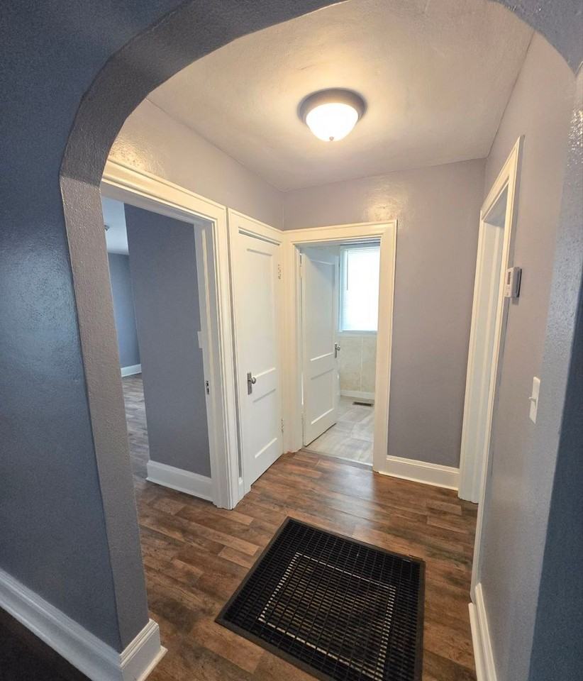 3212 Oakland Ave - Photo 4 of 7
