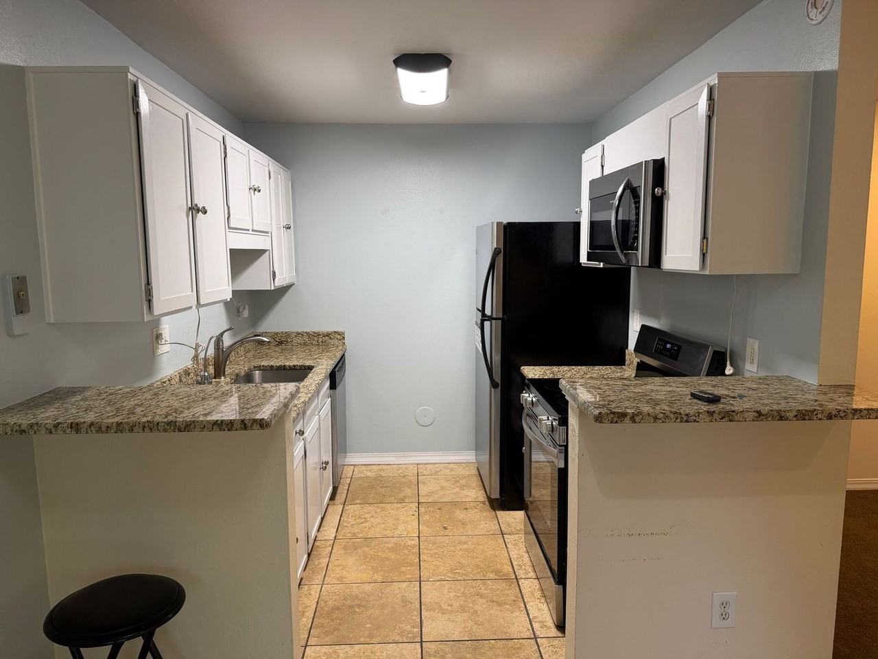 1114 Centaur Cir #A - Photo 7 of 19