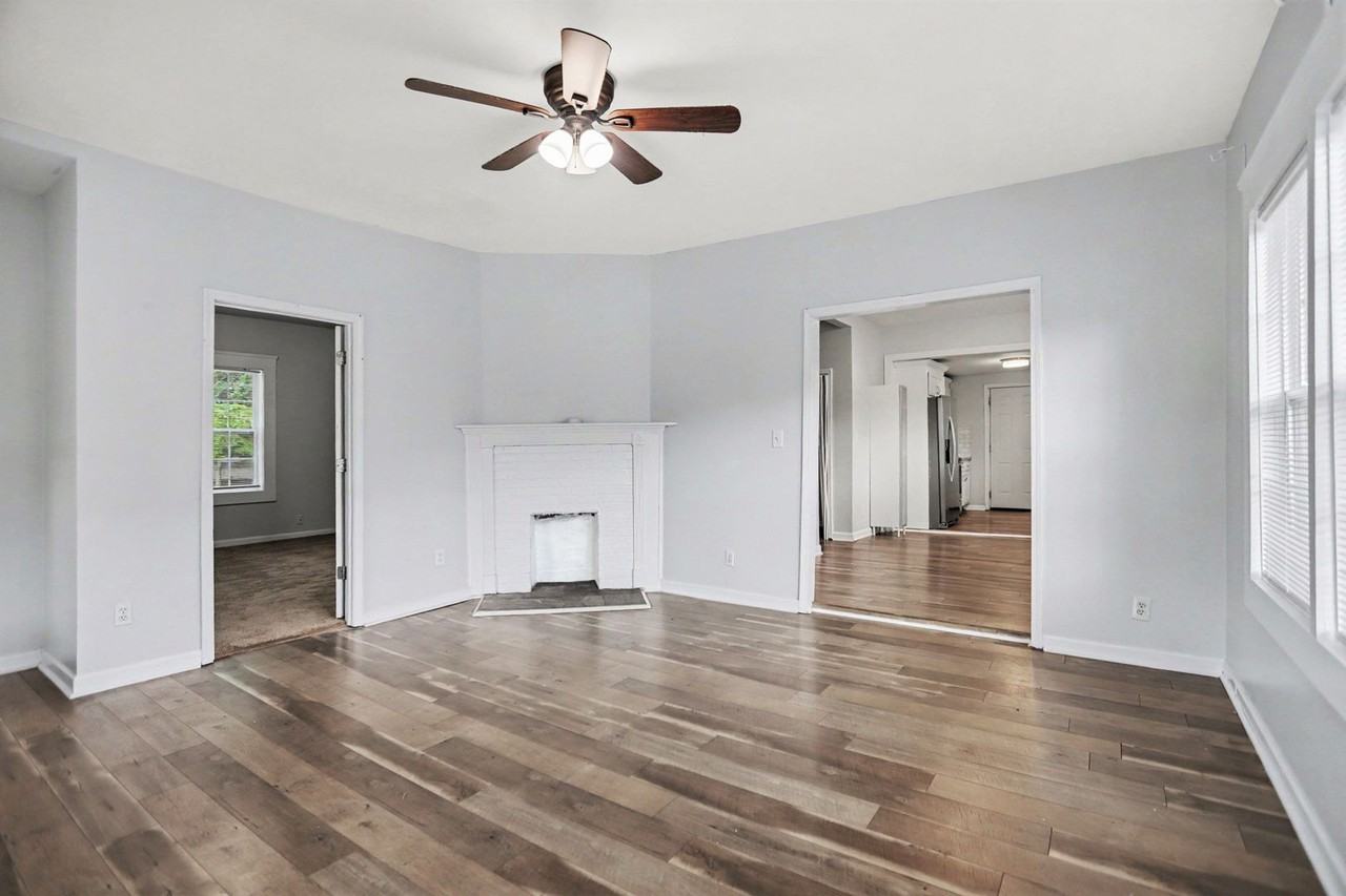 796 Peeples St Sw - Photo 6 of 26