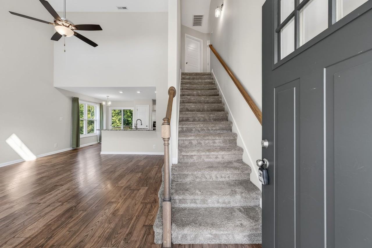 453 Indian Overlook - Photo 5 of 32