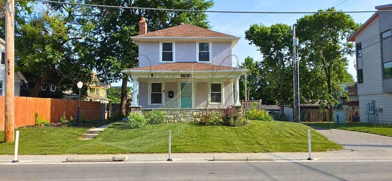 808 E 27th St - Photo 2 of 2