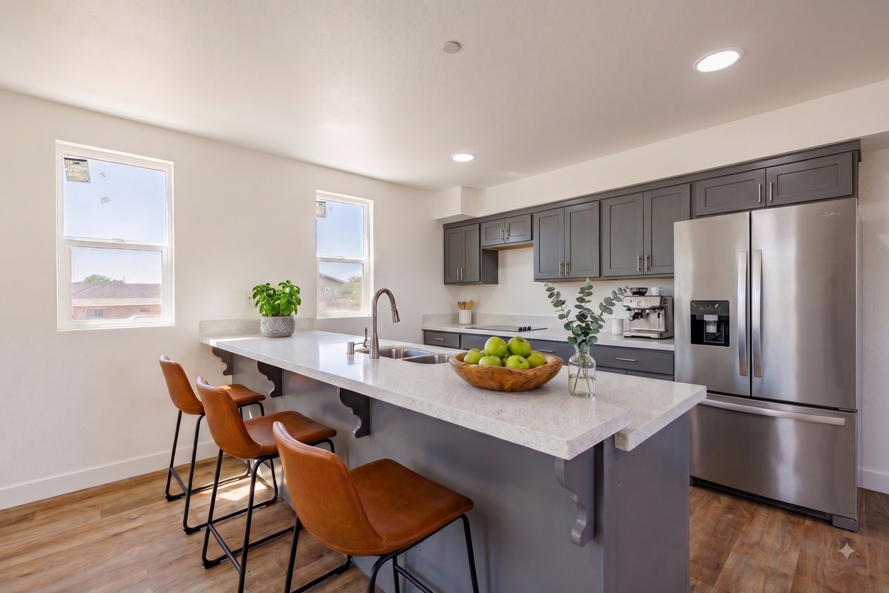 Huge 2, 3 & 4 Bed 2026 Townhomes - Photo 4 of 50