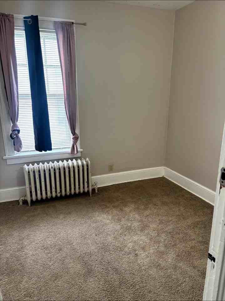 143 Benson St #2 - Photo 3 of 7