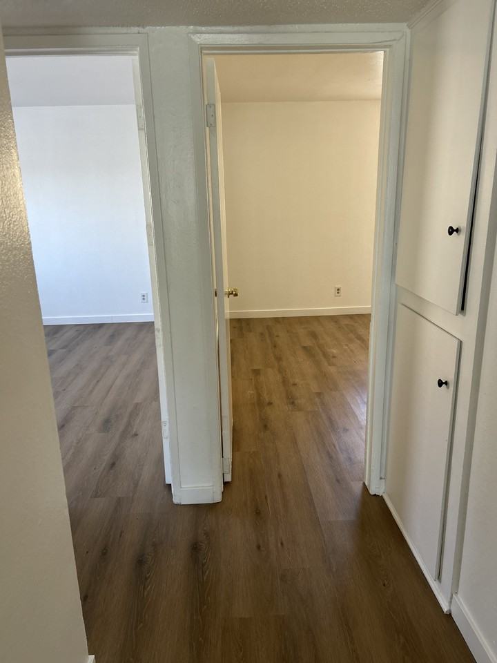 7451 Franklin St #A - Photo 5 of 9
