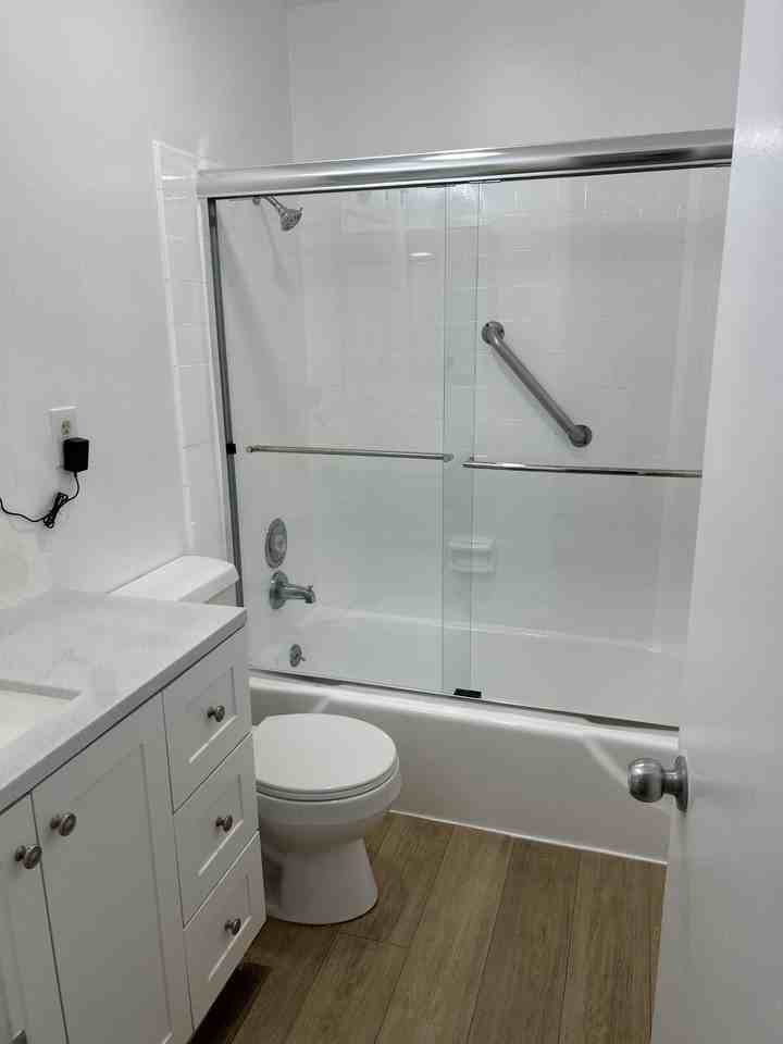 7451 Franklin St #A - Photo 7 of 9