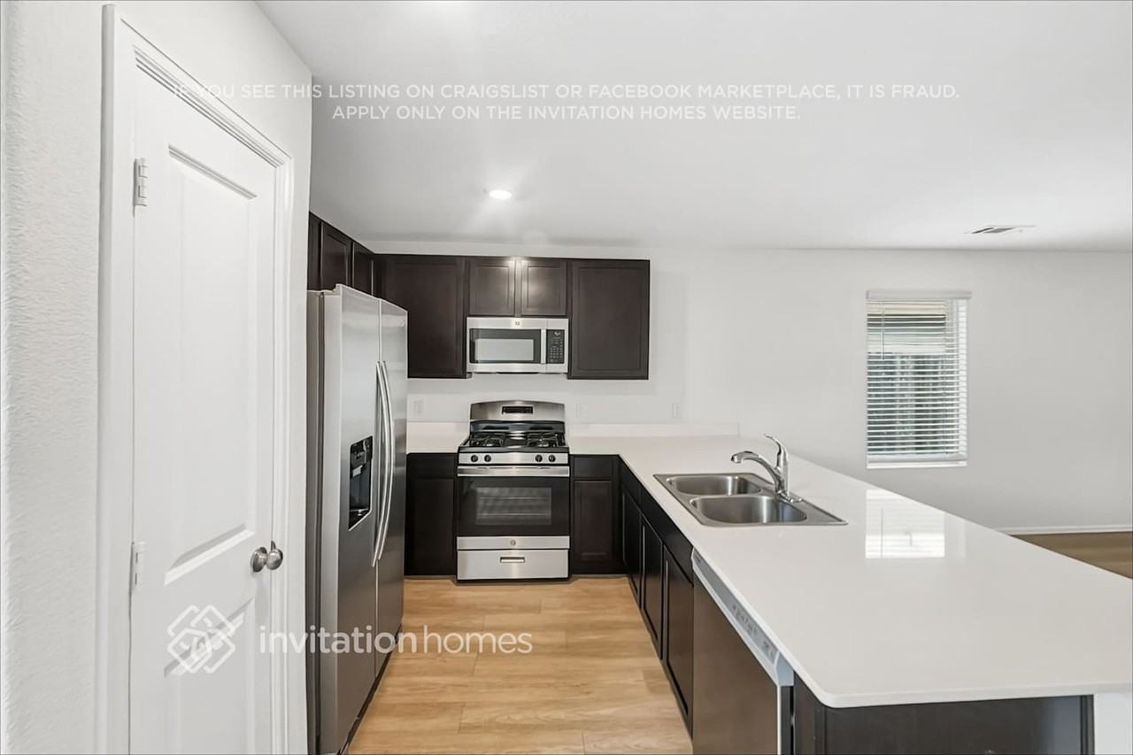22276 Stoney Ravine Dr - Photo 7 of 19