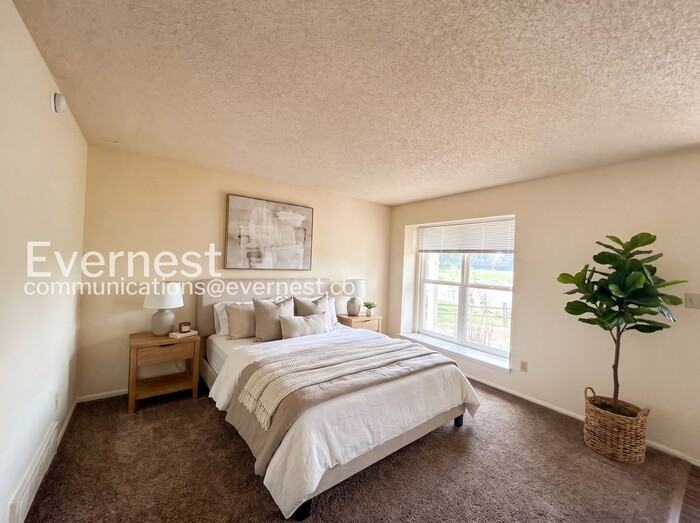 2702 Dickens Dr - Photo 6 of 25