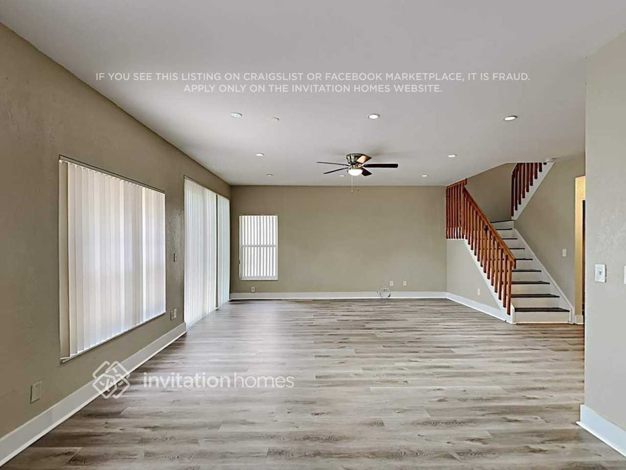 260 Nw 207th Way - Photo 4 of 16