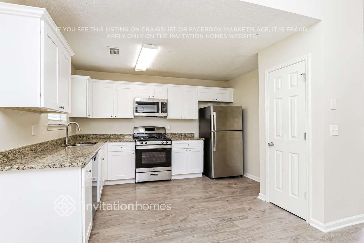 252 Kings Cv - Photo 6 of 18