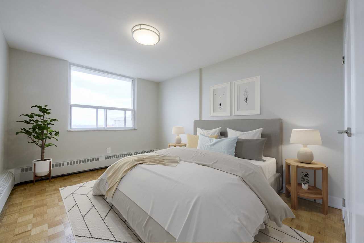 Valleyview Towers - Photo 3 of 10