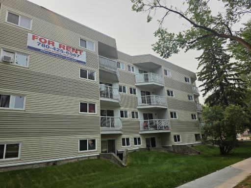 Fairview Palace - Photo 3 of 11