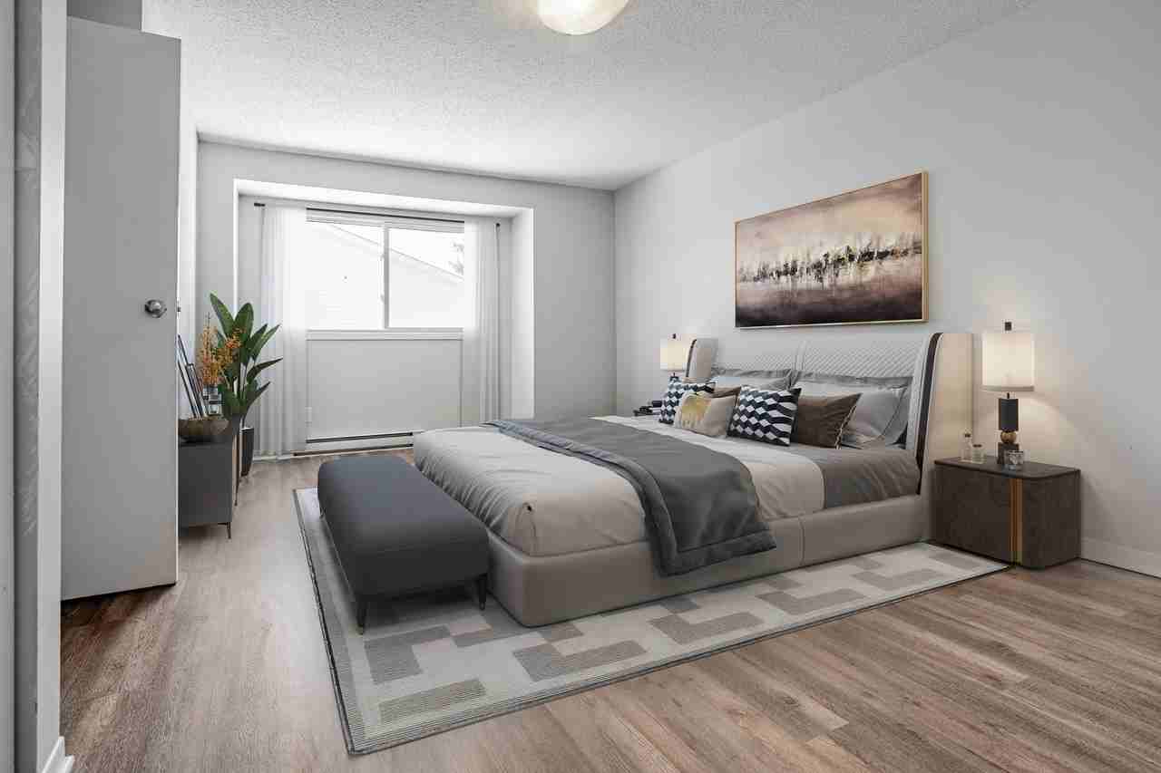 136 Belmont Drive - Photo 6 of 12