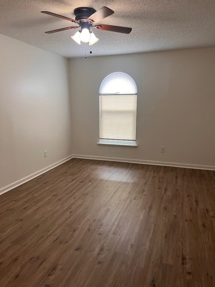 Magnolia Heights - Photo 4 of 10