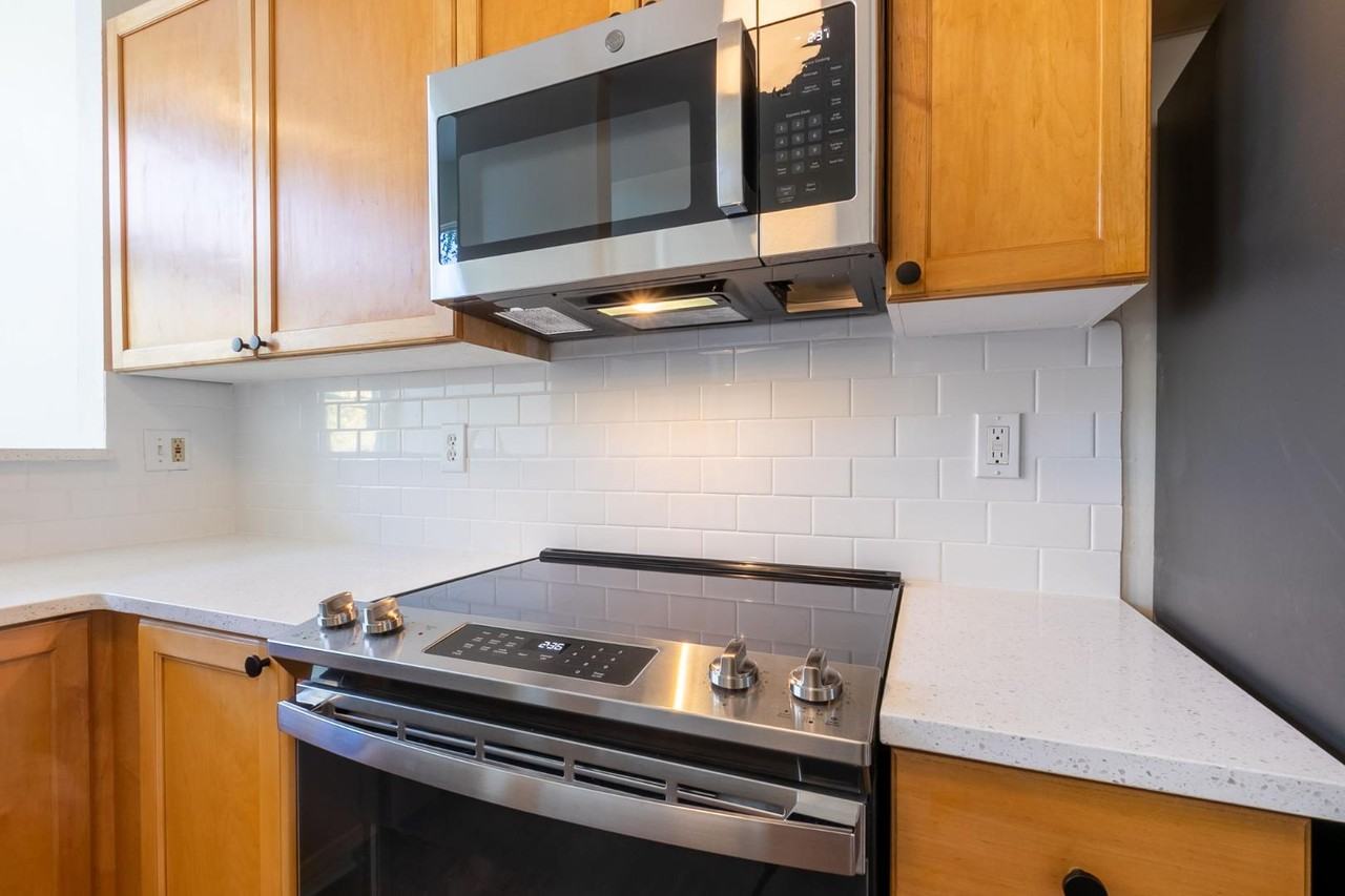 Westview Lofts - Photo 3 of 10