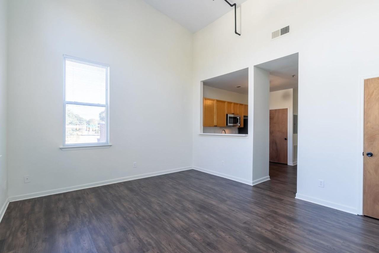 Westview Lofts - Photo 5 of 10