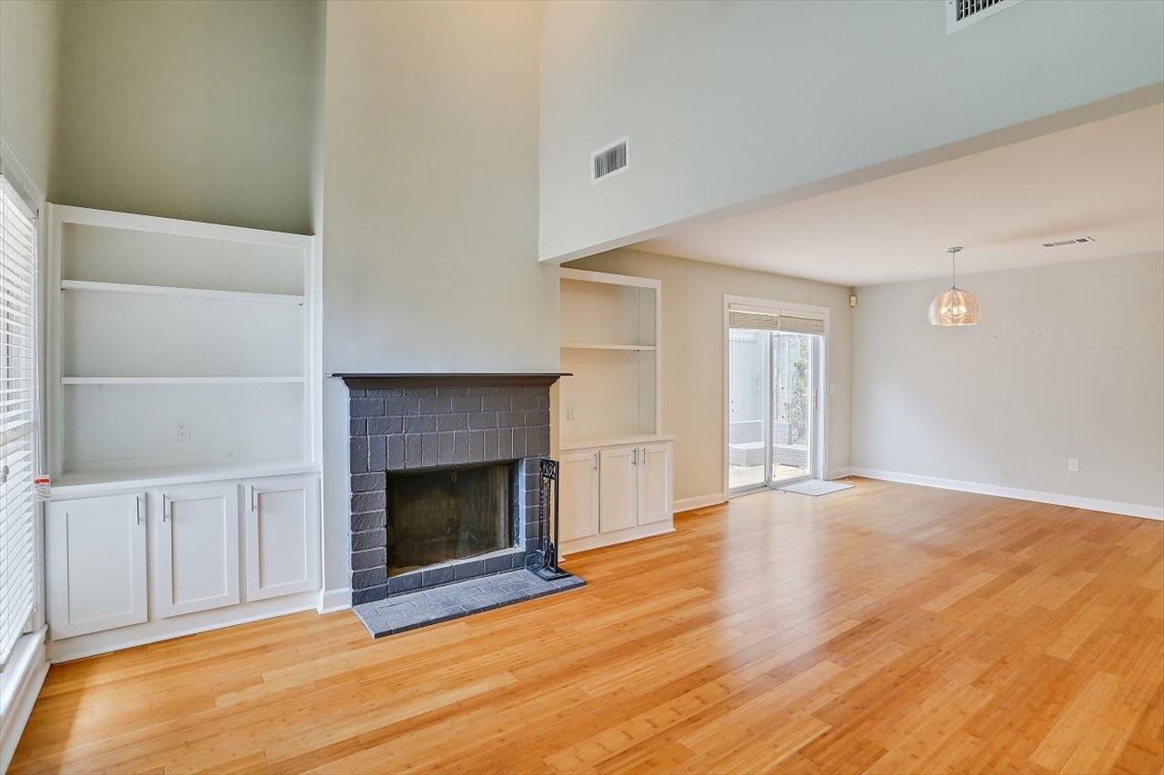 405 River Pl - Photo 7 of 20