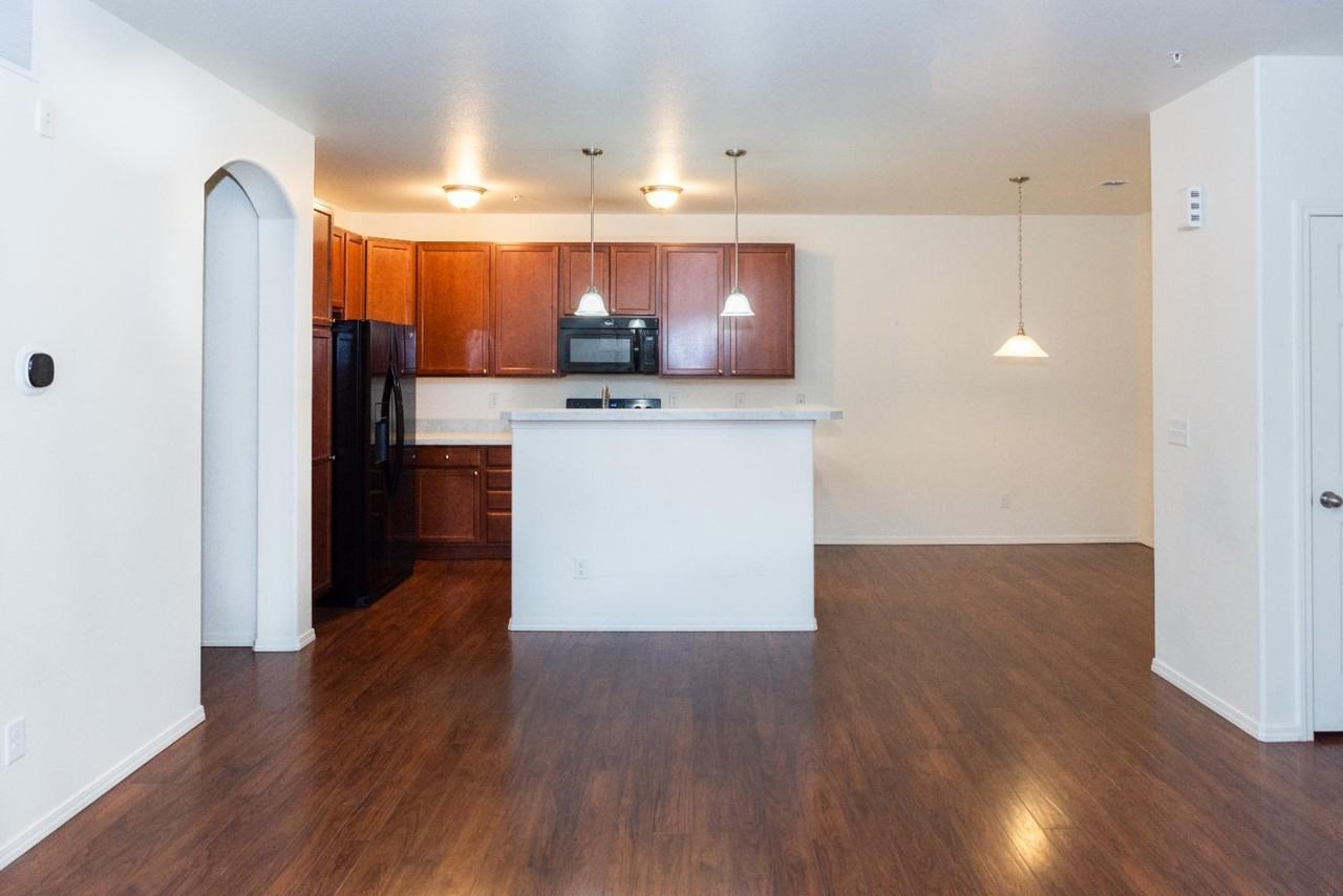 4790 Wells Branch Hts - Photo 4 of 20
