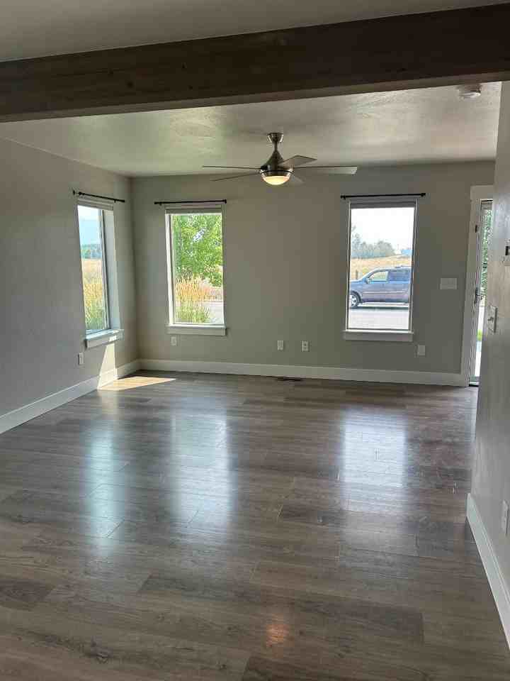 4894A Giada Dr - Photo 6 of 11